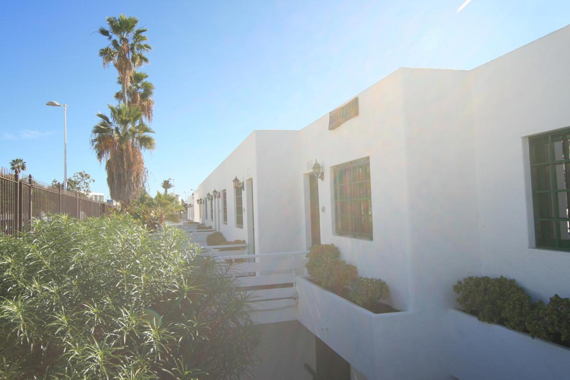 Apartamentos Guanarama Puerto del Carmen  Kültér fotó